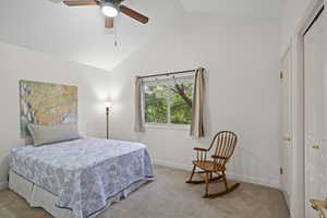 Upstairs bedroom (2)