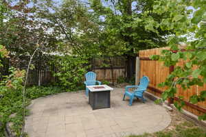 Second corner patio