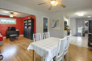 Photo 7 of 152 W PAXTON AVE