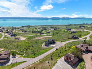 Bird's eye view of a water and mountain view