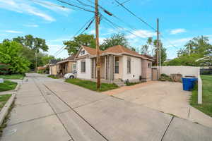 Photo 2 of 653 S EGLI CT