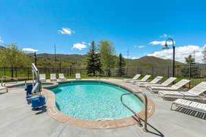 Club House pool area with connected jacuzzi.