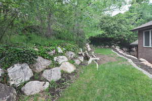 Photo 4 of 2539 E OAK LN