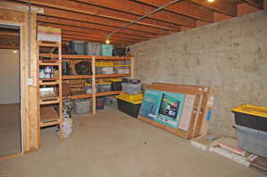 Photo 43 of 2539 E OAK LN