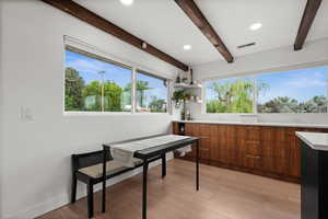 Eat-in Kitchen Dining