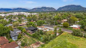 Located near Big Cottonwood Regional Park and less than 1.5 miles from Brickyard and Millcreek Commons.