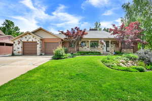 Photo 2 of 3348 E STONEHILL LN