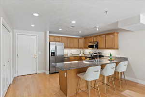 Photo 4 of 3075 E KENNEDY DR #504