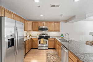 Photo 7 of 3075 E KENNEDY DR #504