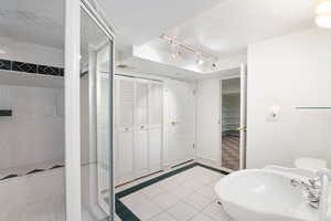 3/4 bathroom that services basement level 2