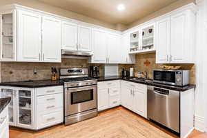 Photo 7 of 914 E 1ST AVE