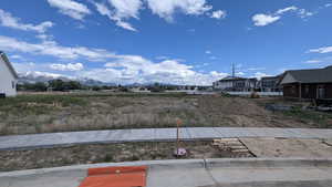 View of lot the front of the lot featuring a mountain view