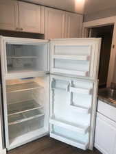Unit B Refigerator