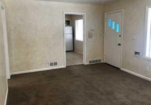 Photo 2 of 3374  PORTER AVE