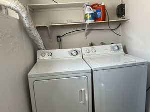 Photo 11 of 3374  PORTER AVE