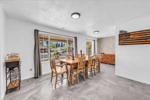 Dining room with baseboards