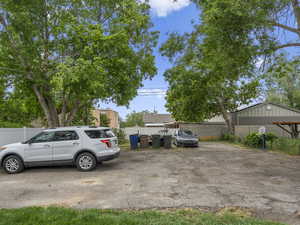parking area
