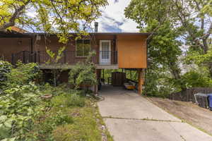 Photo 1 of 447 N WALL ST