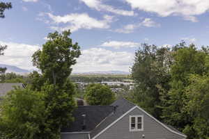 Photo 19 of 447 N WALL ST