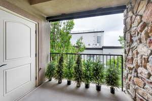 Private Deck