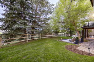 Photo 48 of 4042  HILLTOP CT