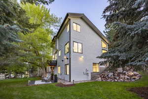 Photo 47 of 4042  HILLTOP CT