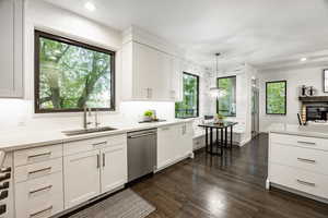 Photo 16 of 4042  HILLTOP CT
