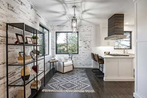Photo 10 of 4042  HILLTOP CT