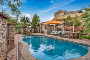Private Pool and Hot Tub