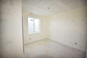 Photo 33 of 76 W 200 S
