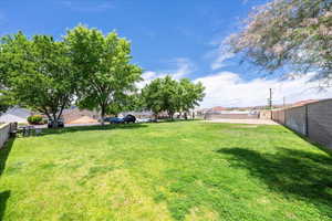 There’s a park right in the community—ideal for picnics, playtime, or a little friendly soccer.