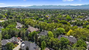 Aerial perspective of suburban area with mountains