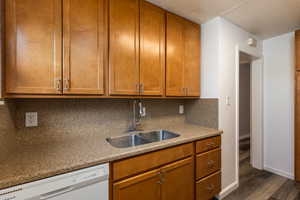 Recently installed cabinets proved plenty of storage for all your cooking needs