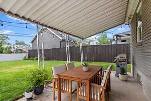 View of patio / terrace featuring outdoor dining area