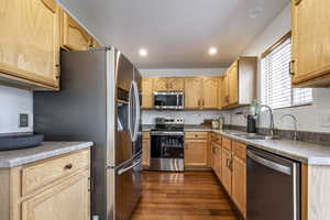 Photo 5 of 1189 E FOXCREST DR