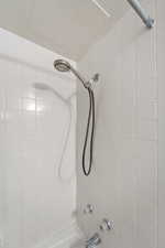 Bathroom with tub / shower combination
