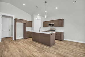 Photo 4 of 2711 S ALLISON WAY #101