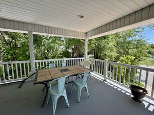 View of patio / terrace with outdoor dining space