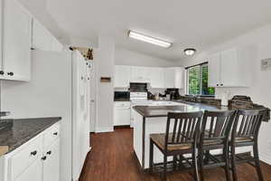 Photo 4 of 1240 N 2525 W