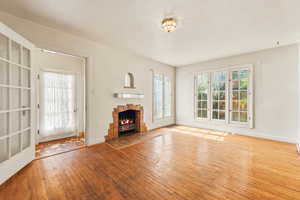 Photo 3 of 474 N L ST