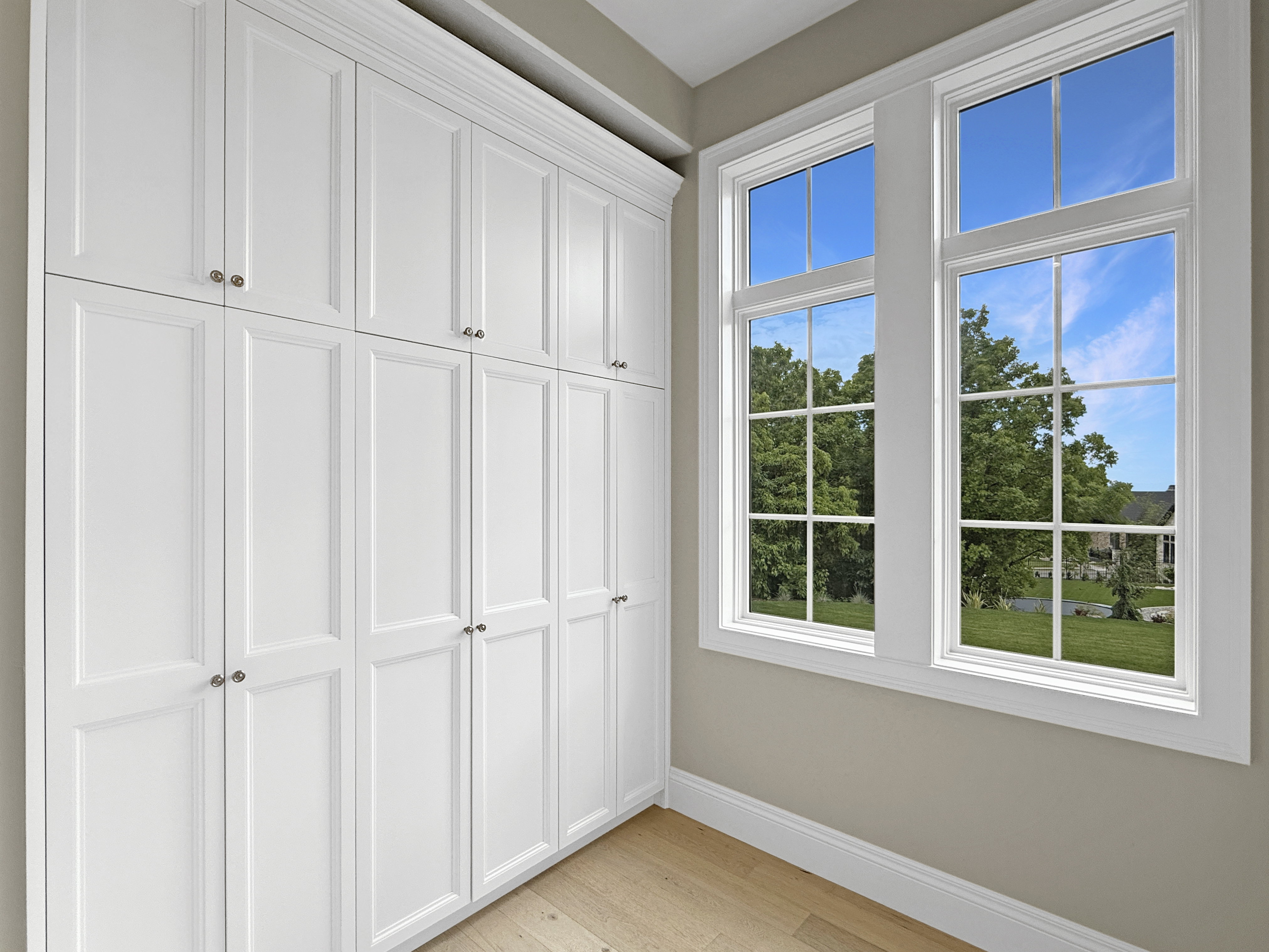 Mud room off of garage
