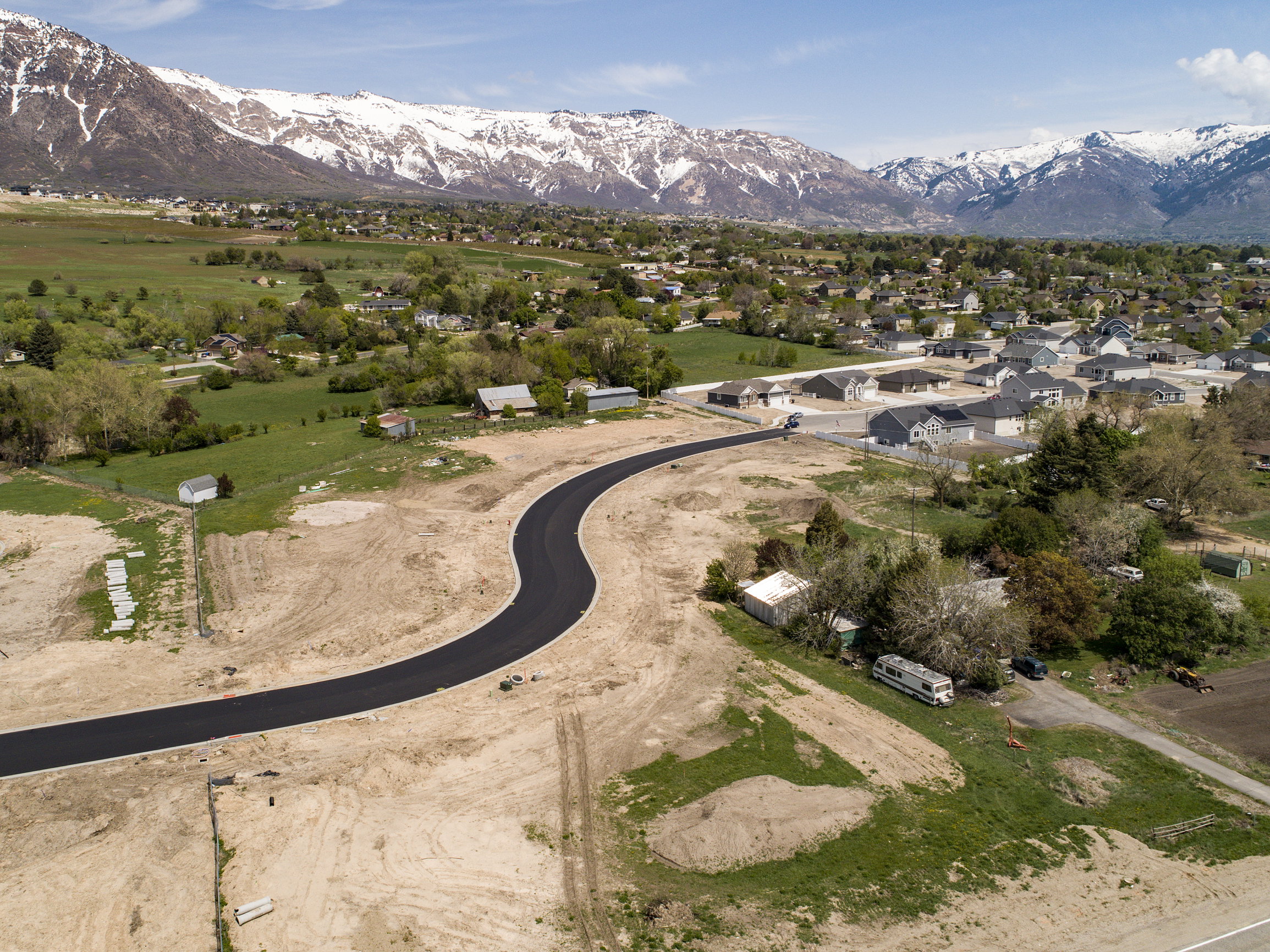 Aerial view of a mountainous background