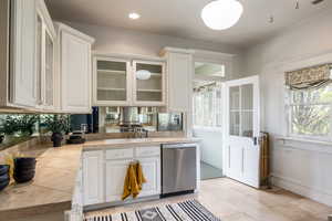 Photo 14 of 216  B ST