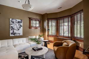 Photo 3 of 216  B ST
