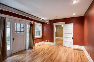 Photo 28 of 216  B ST