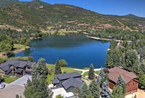 Bird's eye view of a water and mountain view