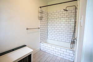 Full bath with tiled shower / bath NEW