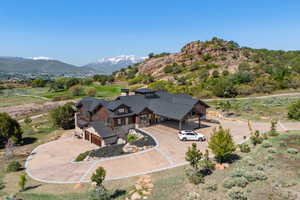 Located adjacent to the famous Red Ledge!
