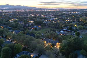 View of property location featuring mountains