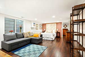 Large Bedroom, New Paint, Laminate Wood Flooring, Walk In Closet